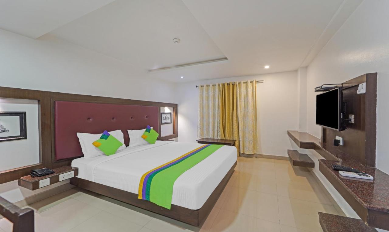Treebo South Avenue, 700 Mts From Promenade Beach Pondicherry Exterior foto